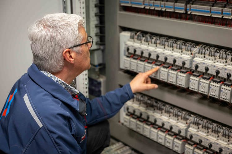 Ombouwen terwijl de fabriek draait