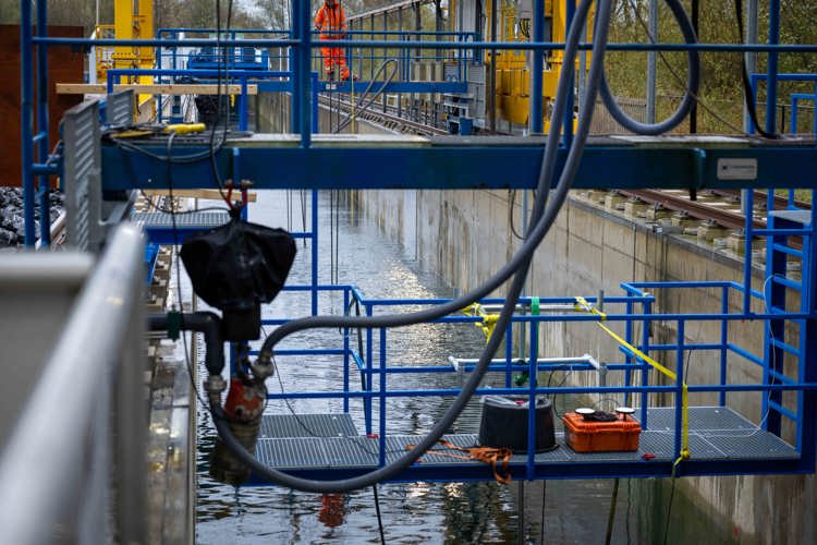 Waarom sonar, en waarom vanaf de kant